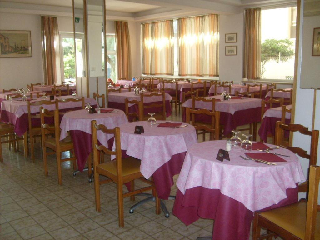 Hotel Bel Air Rivazzurra Di Rimini Kültér fotó