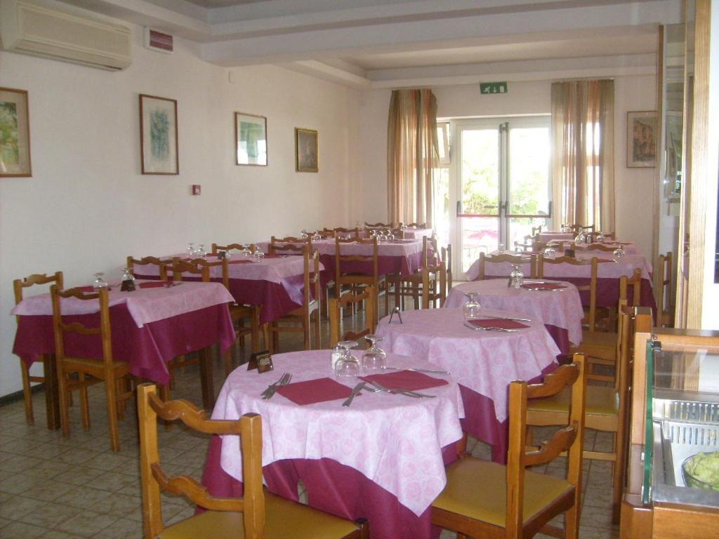 Hotel Bel Air Rivazzurra Di Rimini Kültér fotó