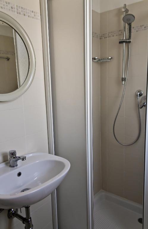 Hotel Bel Air Rivazzurra Di Rimini Szoba fotó