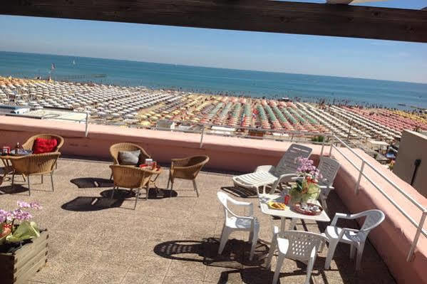 Hotel Bel Air Rivazzurra Di Rimini Kültér fotó